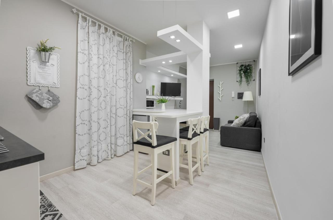 Son Blanc Apartment Pompei Ngoại thất bức ảnh