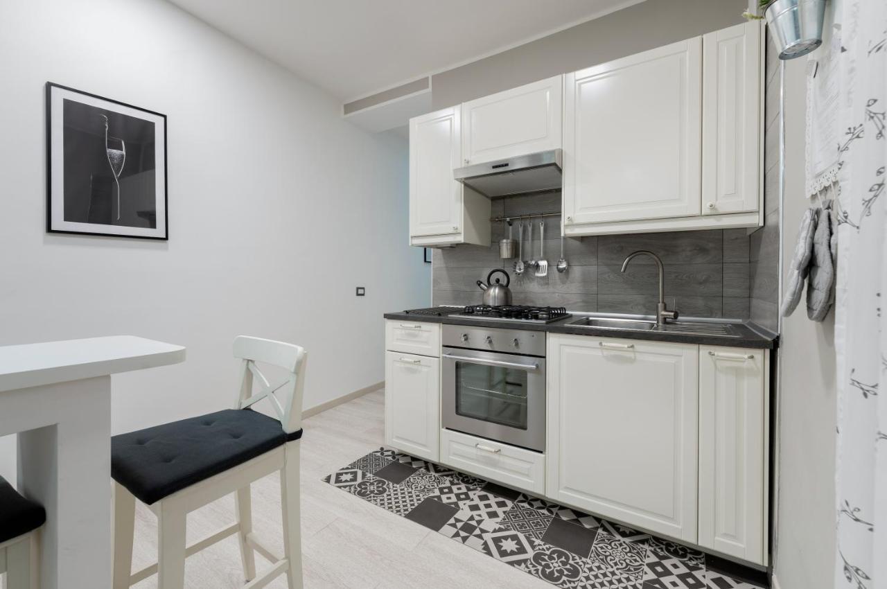 Son Blanc Apartment Pompei Ngoại thất bức ảnh